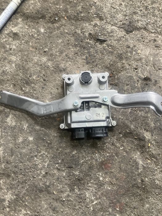 Toyota Rav 4 XA50 2.5i Hybrid 2020 година Модул Горивна Помпа