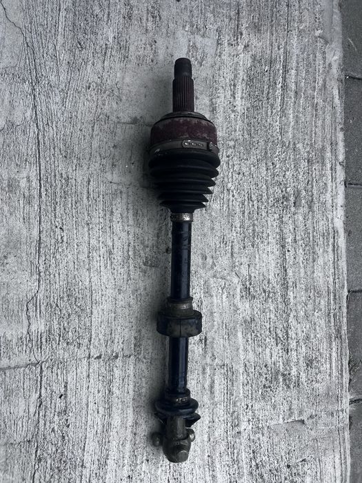 Полуоска за Хонда Акорд 8 - 2.2 дизел