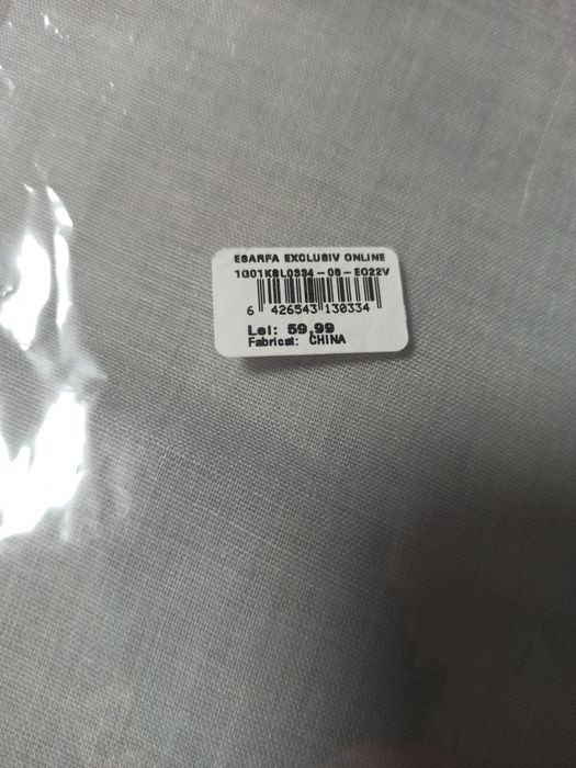 Eșarfă pătrată. Oferta