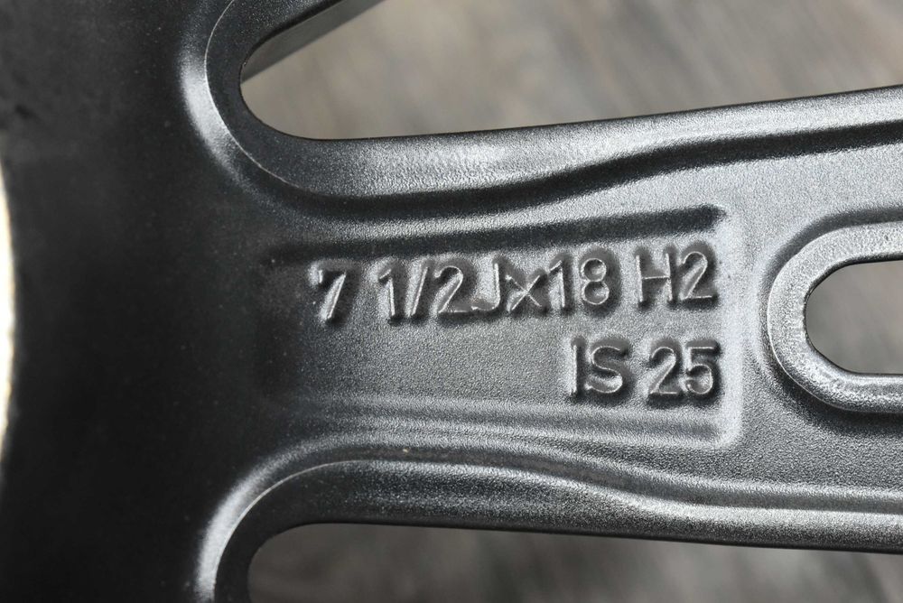 18'' Джанти Bmw G20 790M black