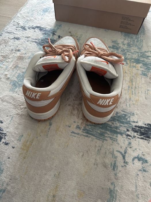 Nike Sb Dunk Low Pro Light Cognac + cutie si sireturi