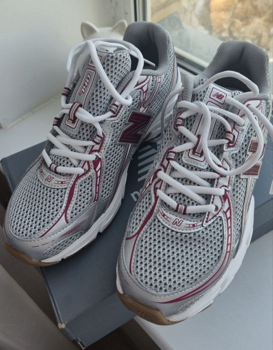 New balance 750 кроссовки