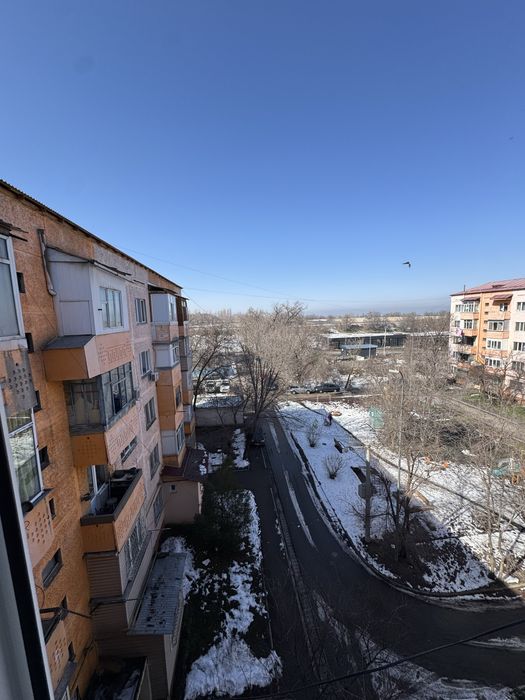 Продам 2 комнатную квартиру