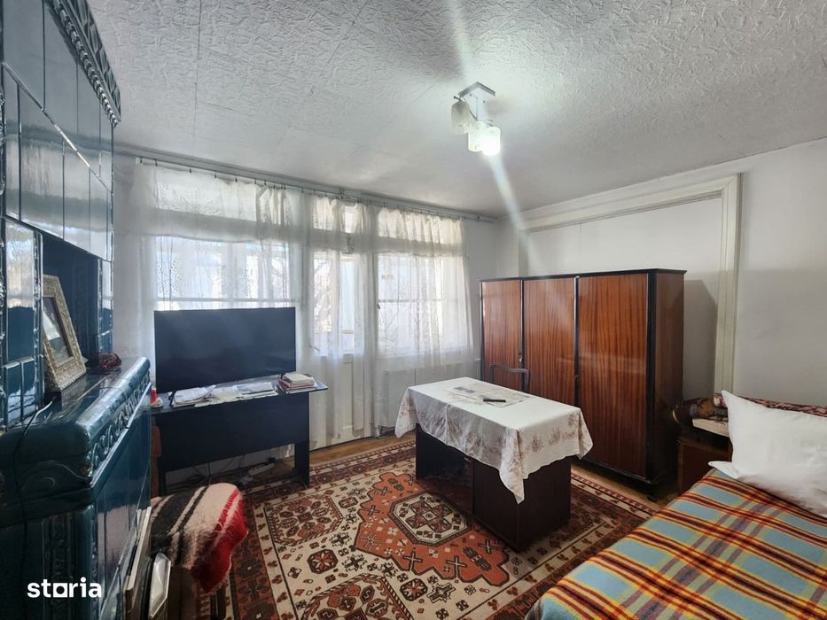 Casa Centru Iasi, 7 Camere, 143 Mp Utili, 22 Mp Beci, Magazie Si Garaj