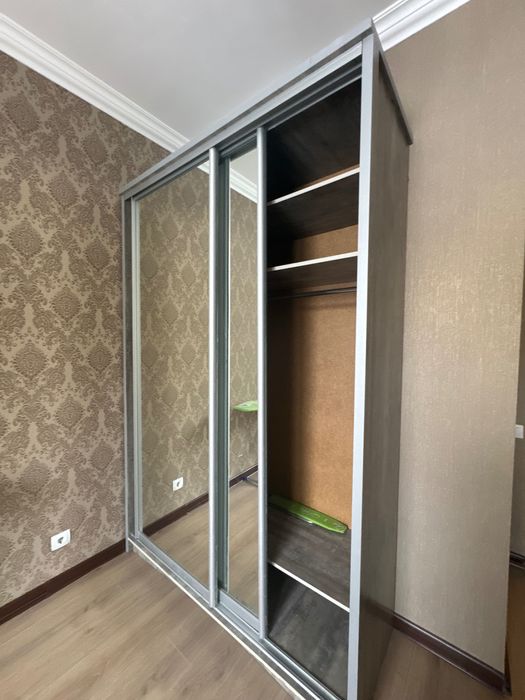 Шкаф-купе двухдверный