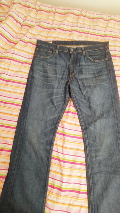 Blugi Levis noi 38/32, 34/32