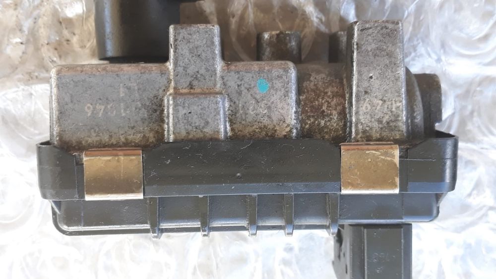 Actuator turbo HELLA  Ford 1.8/2.0 TDCI,BMW 120D