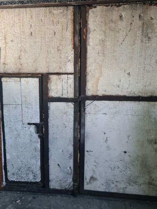 Продаются ворота.