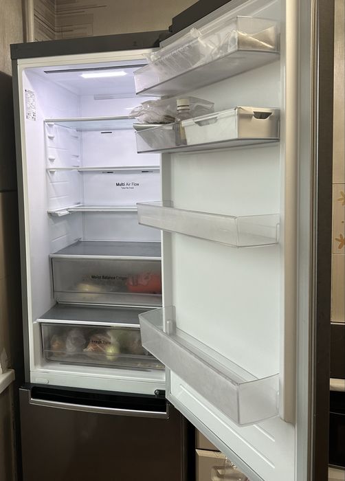 Продам Холодильник в хорошем состоянии