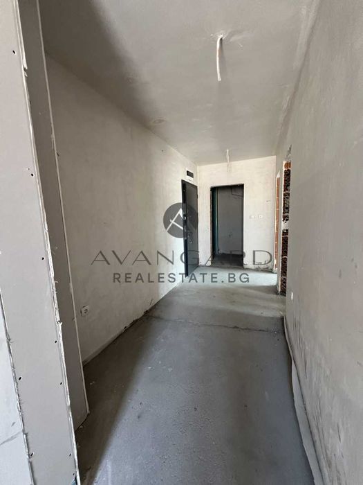 Продава се Тристаен апартамент в Пловдив, Остромила - 125 кв.м за 939 €/кв.м - Снимка #5