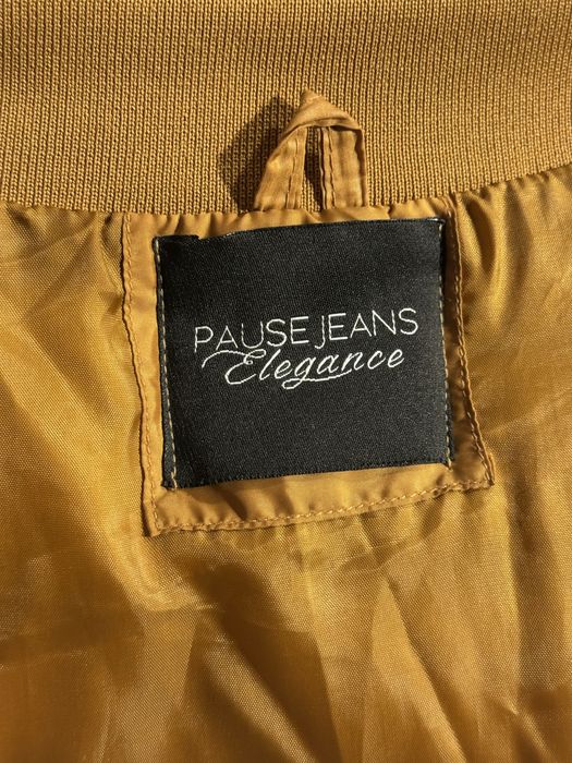 Дамско яке Pause