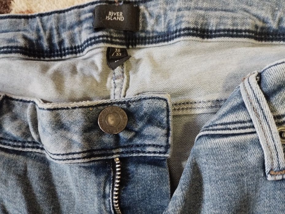 Blugi bărbați elastici