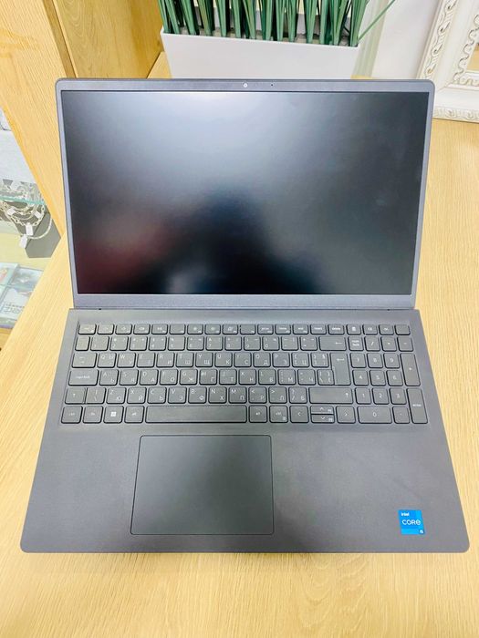 НОВ DELL Pro 15 Essential PV15250 Intel® Core™ i5, RAM 16GB, SSD 512GB