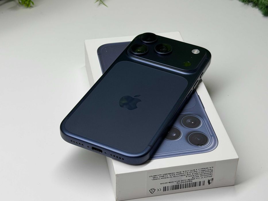 ! КаТо НоВ ! iPhone 17 Pro 256GB Blue Гаранция