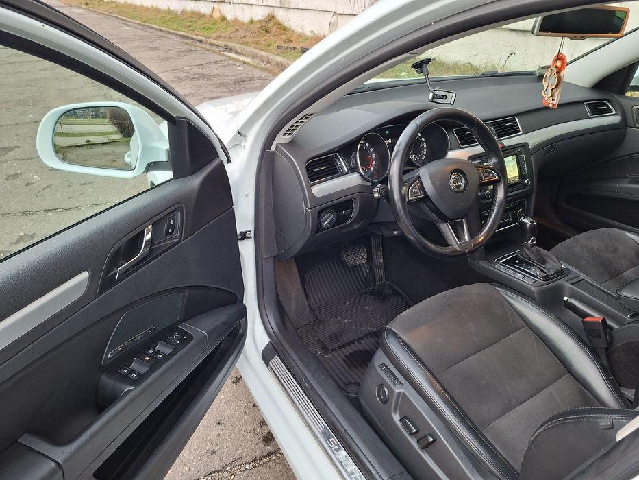 Skoda Superb 2015 2.0 TDI 170CP DSG