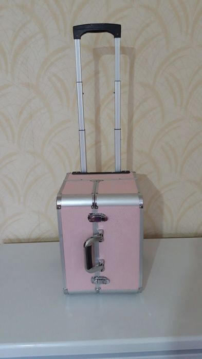 Продам Кейс новый