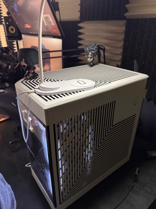 Настолен Компюрър | 4K геймърски PC i9-13900K | RX 7900 XTX 24GB | 64GB DDR5 | 3TB NVMe