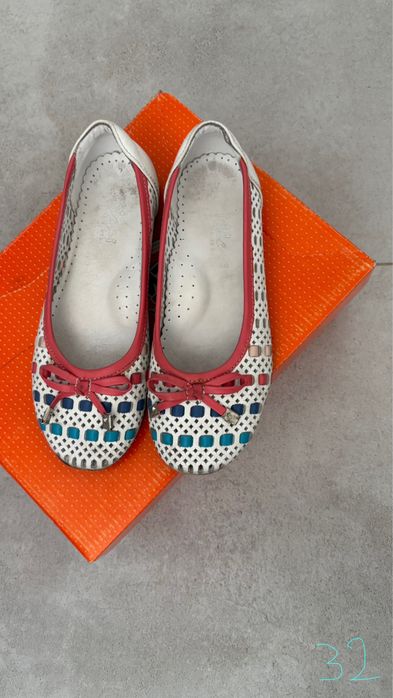 Детская обувь для девочки