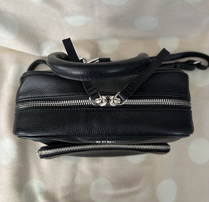 Tosca Blu раница от естествена кожа