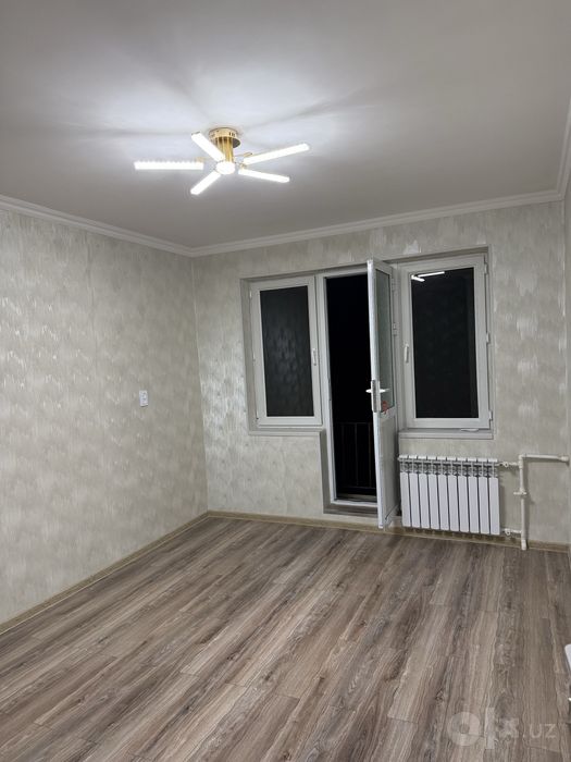 Продаётся квартира чирчик 4 микрорайон 1/4/4/