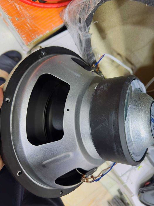 Jl audio 12w3v2 D4