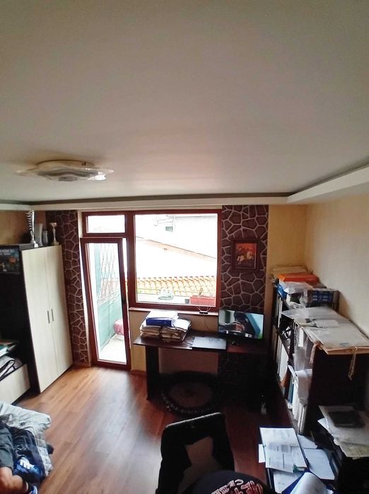 Дава се под наем Етаж от къща в София, Левски В - 75 кв.м за 566.1 € - Снимка #13