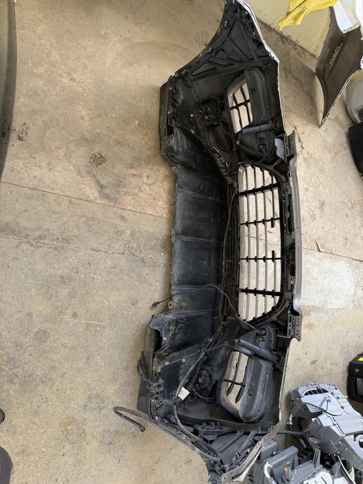 Porsche Cayenne Turbo 958/92A Порше Каен Турбо броня предна