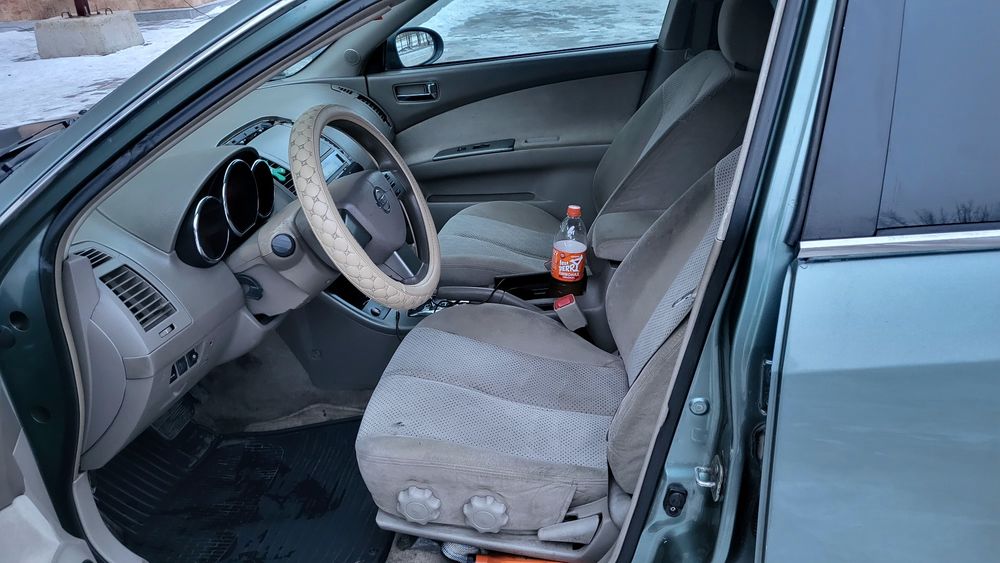 Продам машина Nissan Altima