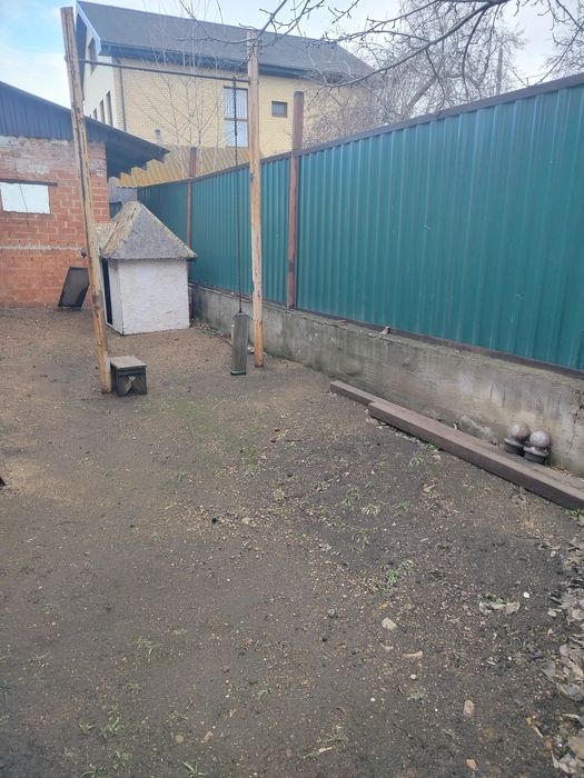 Продам дом в элитном районе