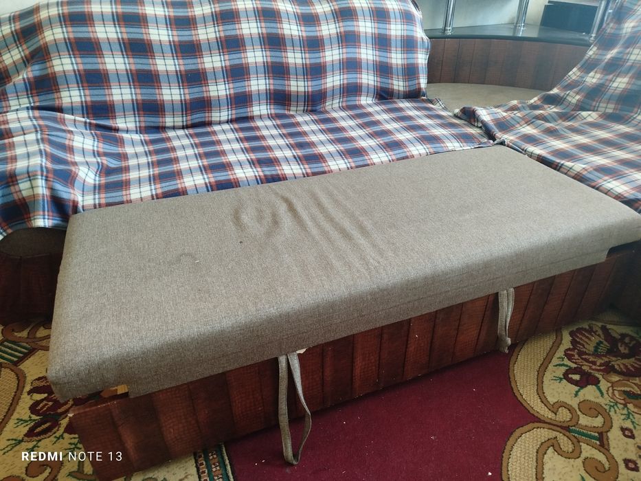 Продам угловой диван