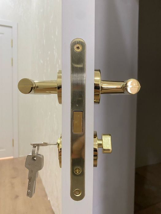 Установка дверей всех видов