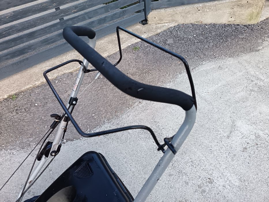 Masina de tuns iarba Gude Big Wheeler Trike 515D Tractiune