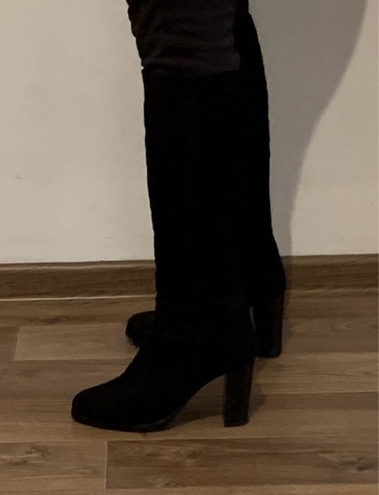 Зимние замшевые сапоги