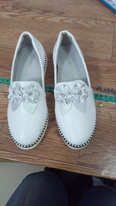 Туфли на девочку 34 размер