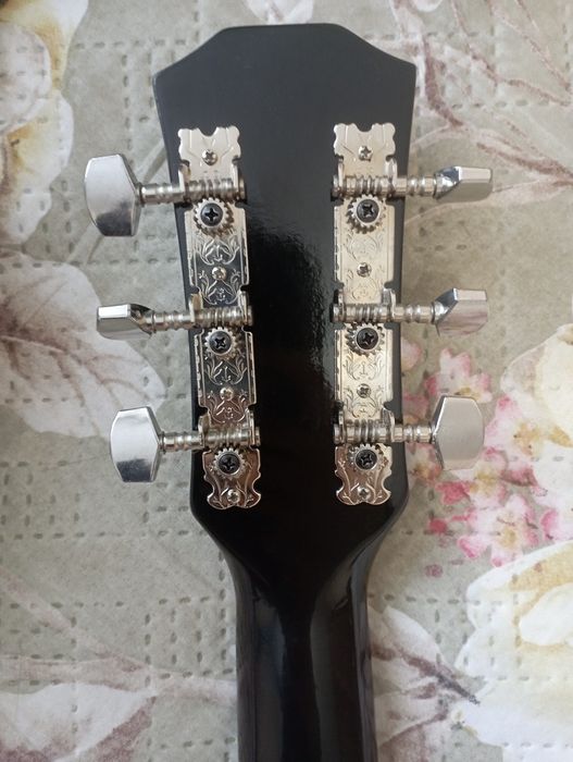 Гитара акустика для начинающих