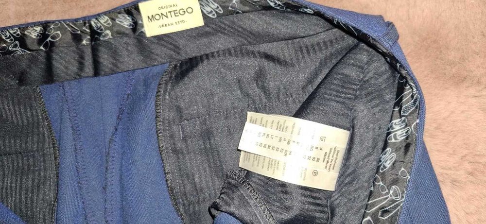 Costum Montego col. 520 marimea 50