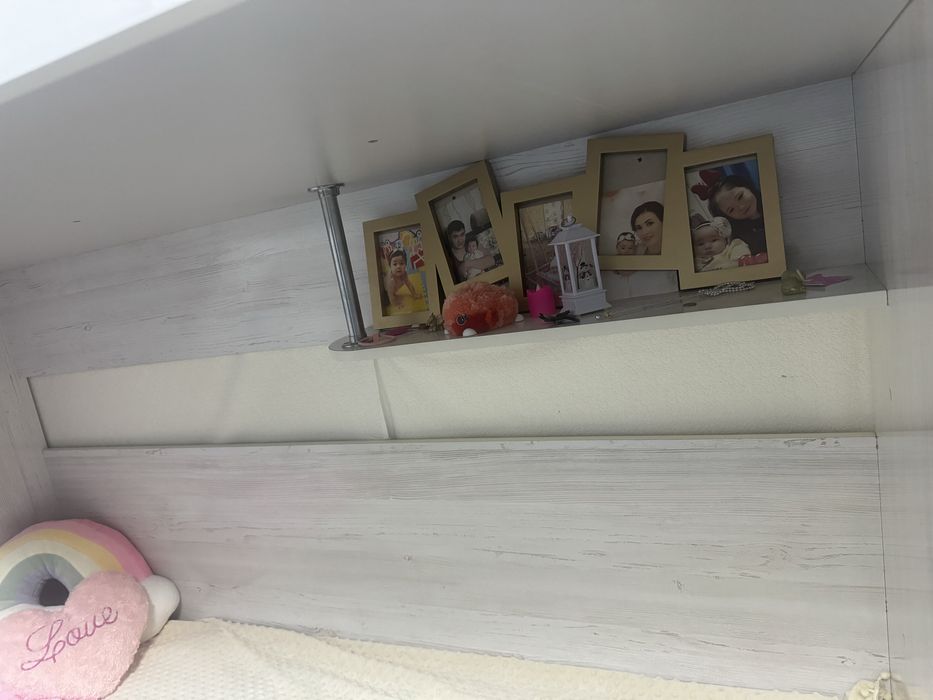 Продам двухъярусную кровать