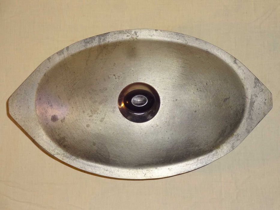 Казан бытовой (СССР) продам.