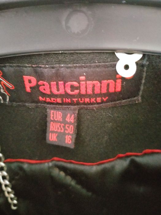 Продам женские пальто