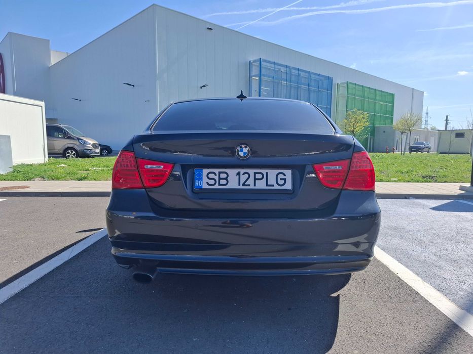 BMW 3 Series 2011 — imagine 2