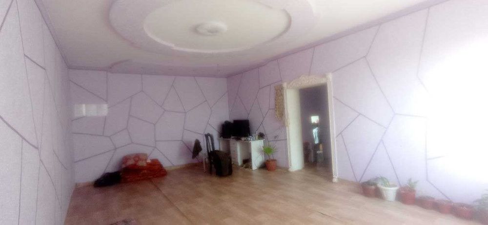 Уй  сотилади   Тош вил  Дустобод шахри 63 сотка турар жой