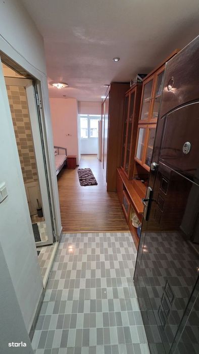 Vand garsoniera zona Policlinica 2
