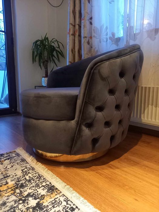 Fotoliu in stare nou!