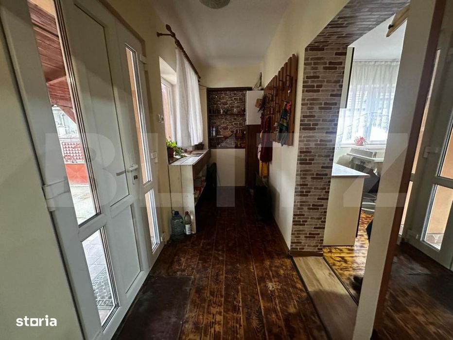 Casa individuala cu 4 camere si teren 640mp,Vintul de jos