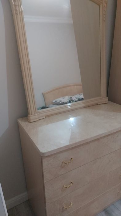 Продам спальный гарнитур ШАТУРА