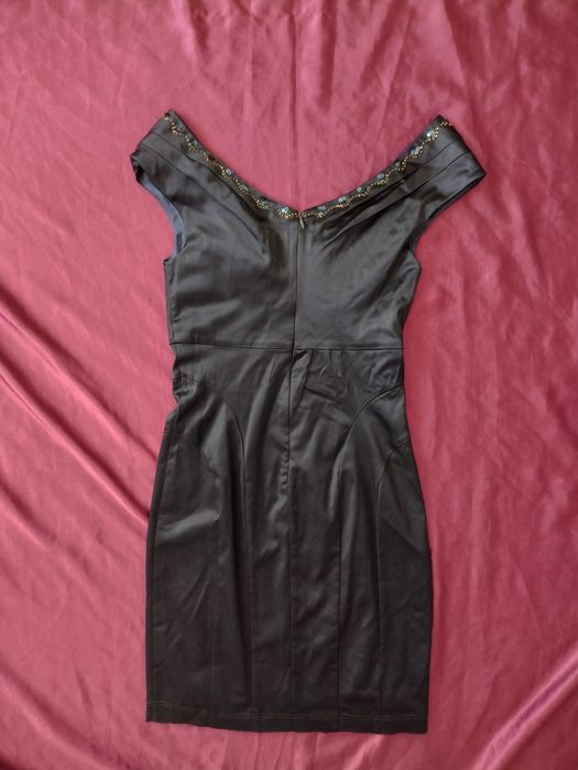 Rochie eleganta cu margele
