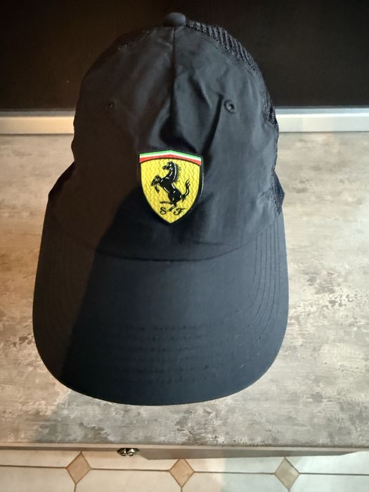 Sapca Ferrari , autentica
