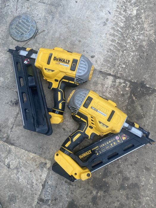 Vand pistol cuie dewalt 90 mm