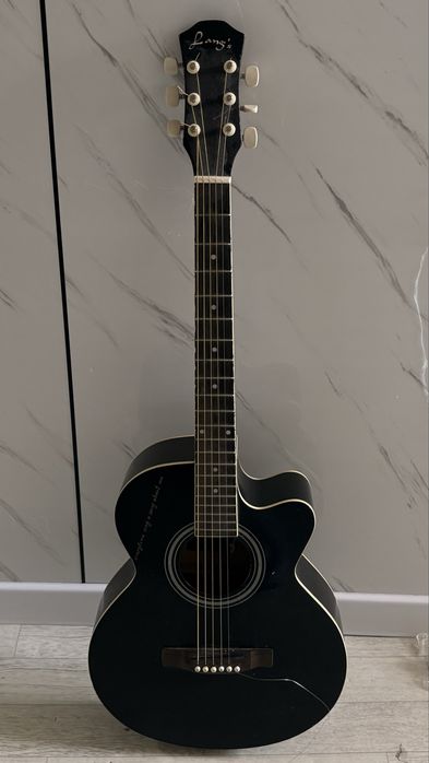 Гитара сатылады 25к