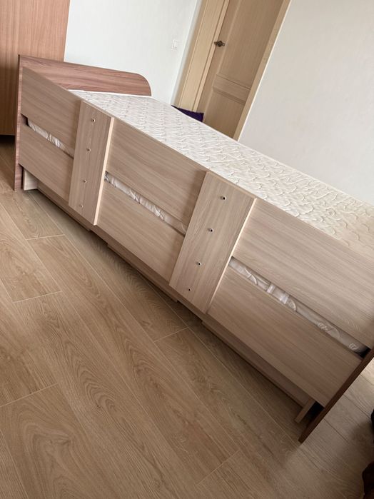 Кровать односпальная